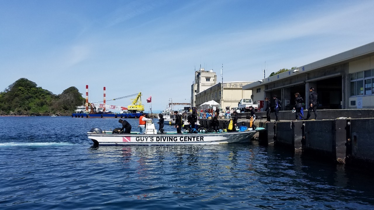 田子港・ボート